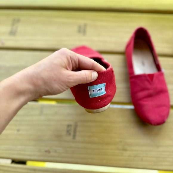 Red Tom’s - Picture 4 of 5